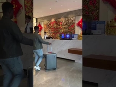 30 ইঞ্চি এলজি স্বচ্ছ ওএলইডি স্ক্রিন ডেস্কটপ ল্যান্ডস্কেপ শক্তি-দক্ষ খুচরা দোকান শিক্ষা শপী